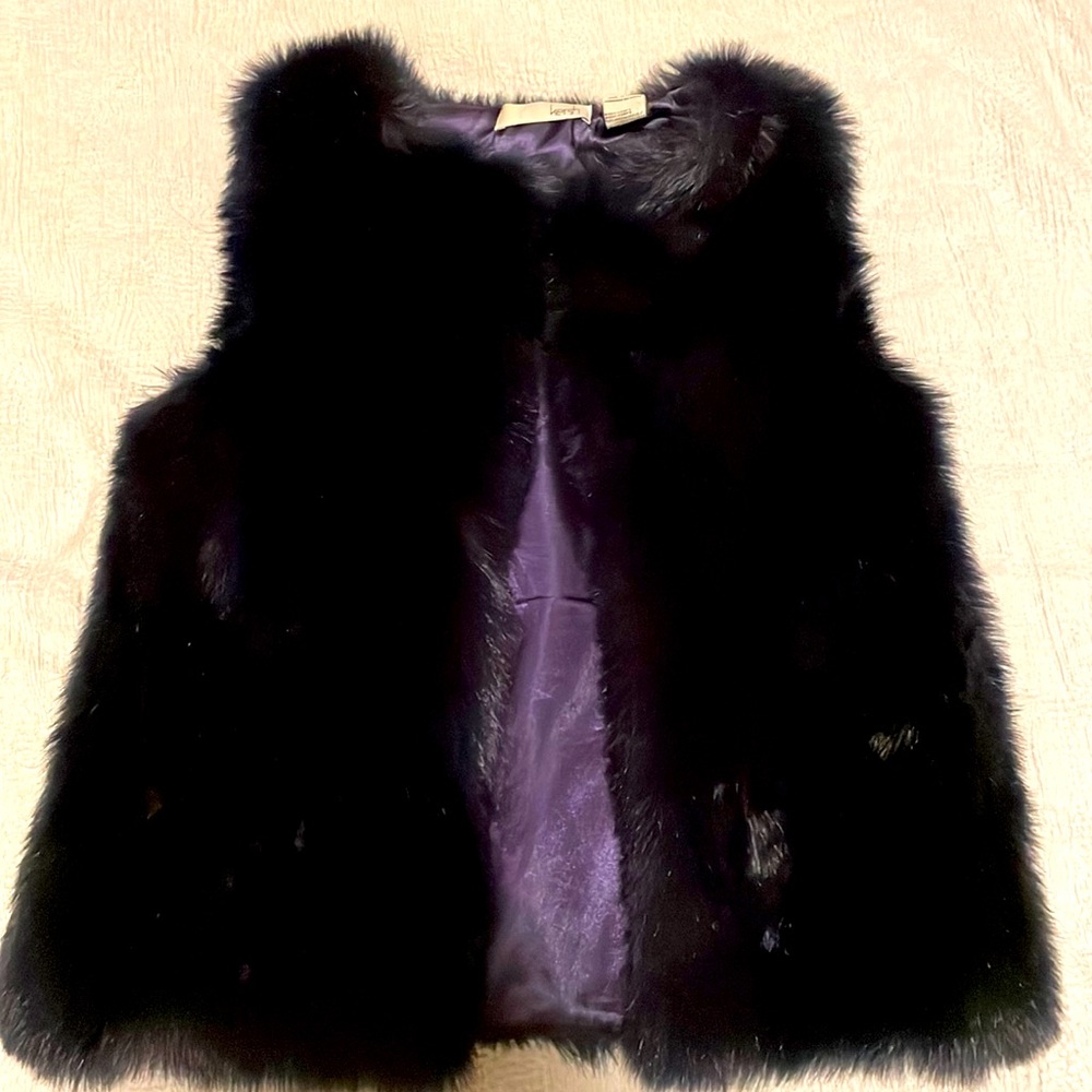 Dark blue faux fur vest